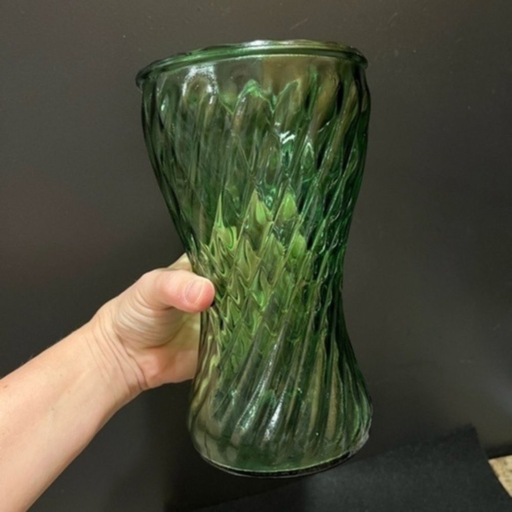 Vintage Randall Vase Green Swirl Pattern 8” - Picture 7 of 15